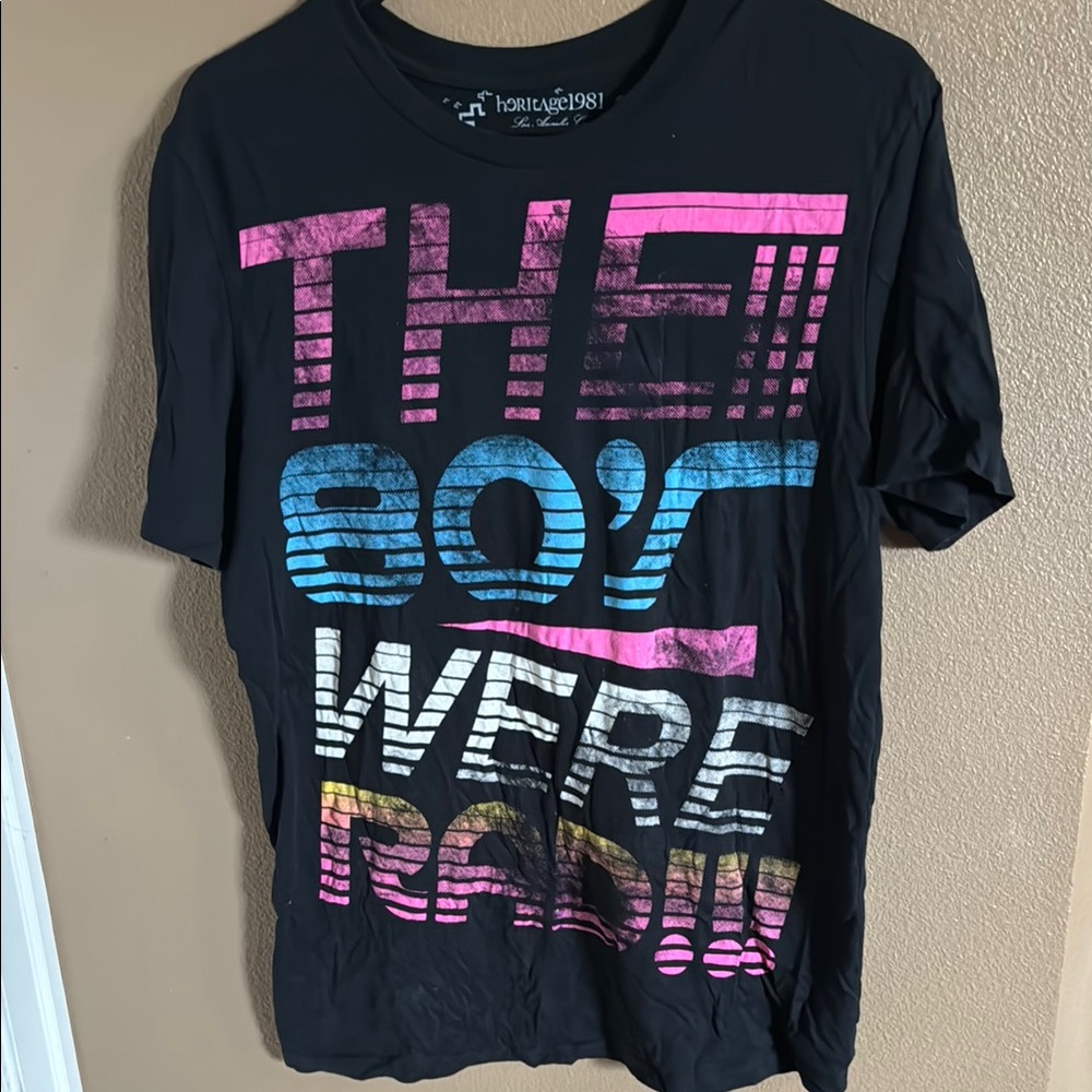 Heritage 1981 and Pink Short Sleeve Tee with Retro Graphic medium